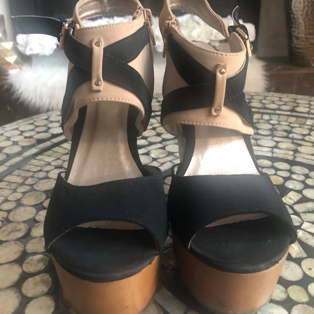 Black & Brown Wedges